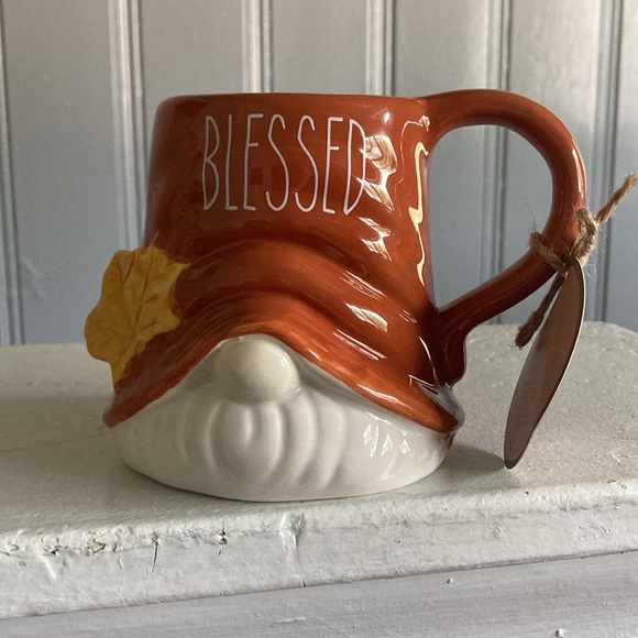 BNWT- 18floz- Fall- Harvest- BELIEVE- Figural Gnome- Hand Painted Ceramic Mug 🍁 - Picture 14 of 17